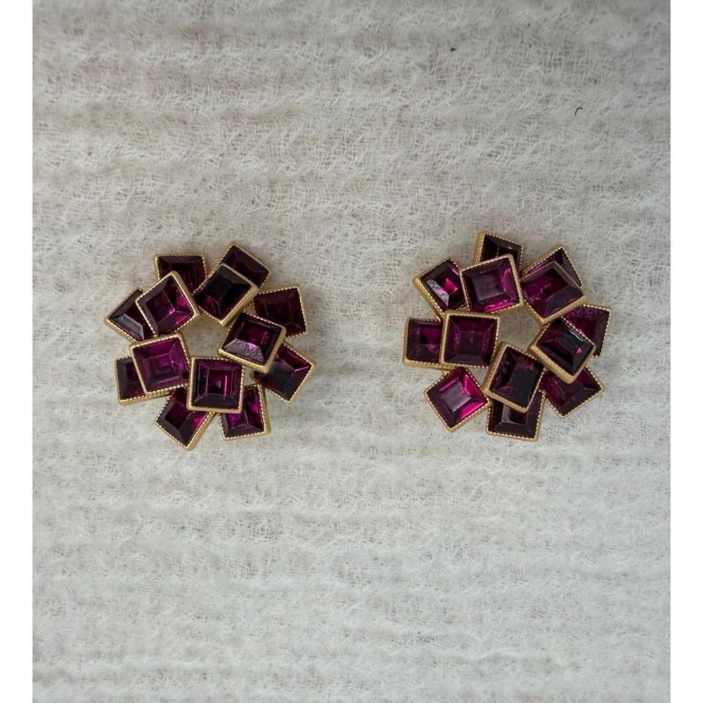 Ruby Red Crystal Cluster Earrings Gold Tone Statement New Elegant - Picture 3 of 6